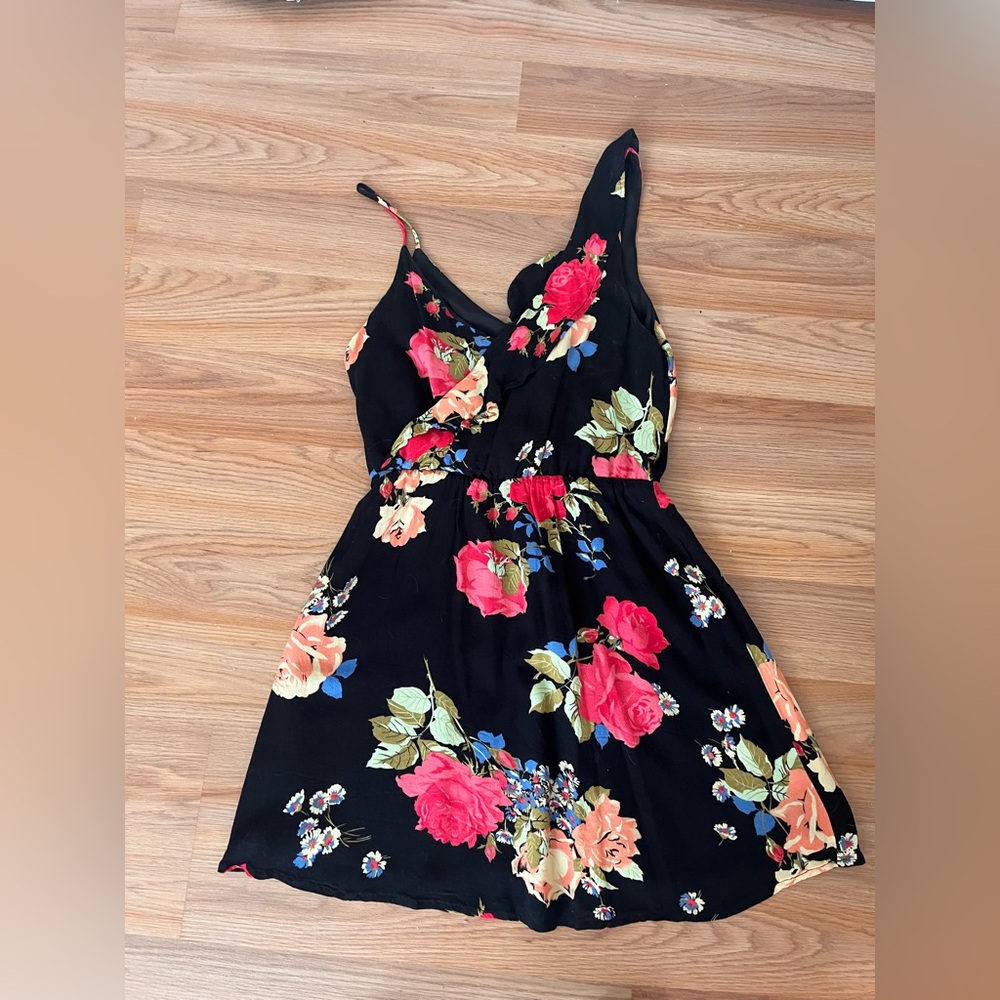 Forever 21 Black Floral One Shoulder Dress